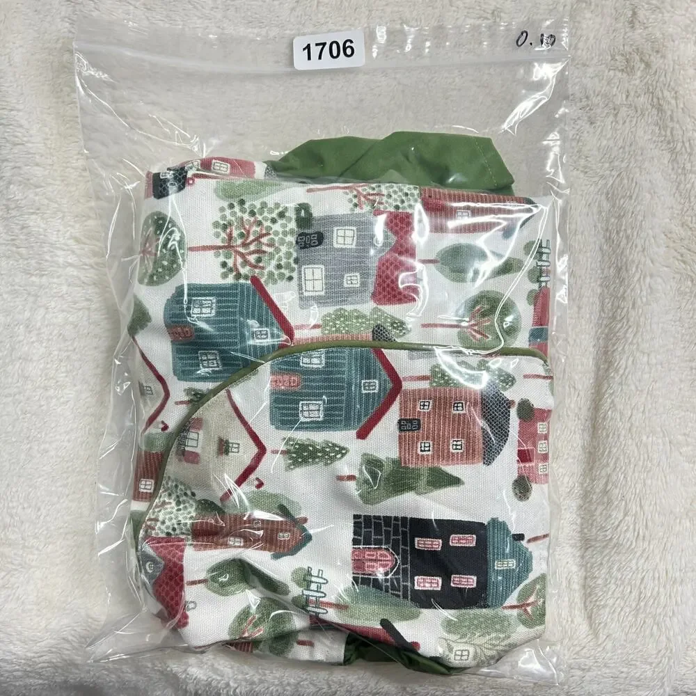 Handmade Apron Village Neighborhood Tapestry with Pockets & Forest Green Frill